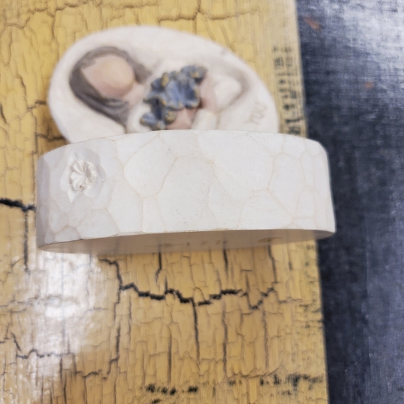 💎📦💐 Willow Tree Trinket Box NWOT - Picture 6 of 7